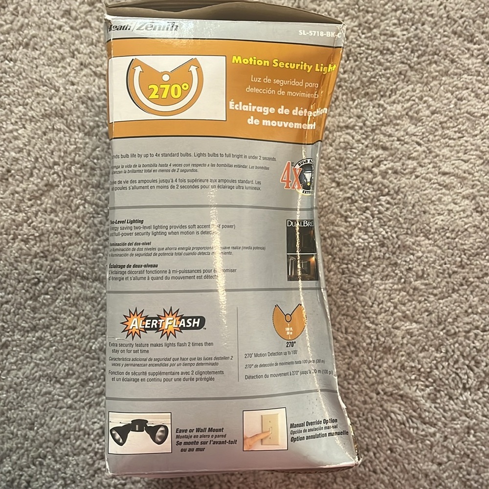 NIB Motion Security Light - Picture 3 of 4